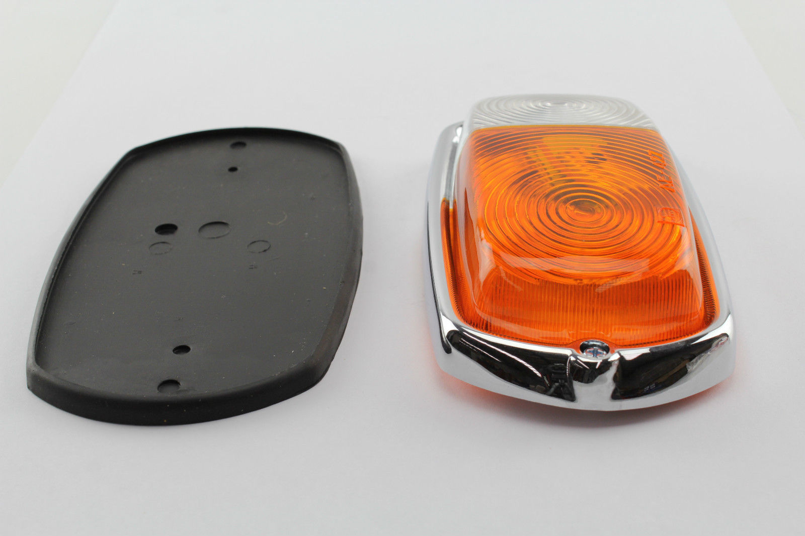 NARVA 86000 FRONT DIRECTION INDICATOR / POSITION LAMP OR SIDE LAMP