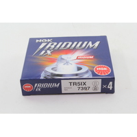 NGK TR5IX IRIDIUM SPARK PLUGS FOR FORD FALCON BA FALCON XR8 BOSS 260 V8 x4