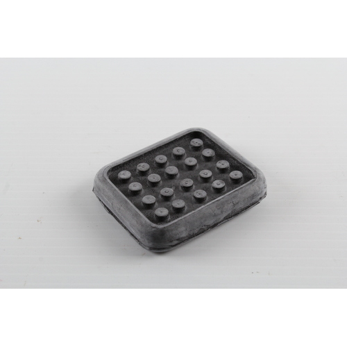 Pedal Pad Rubber Brake Clutch for Mitsubishi L300 Check Application Below