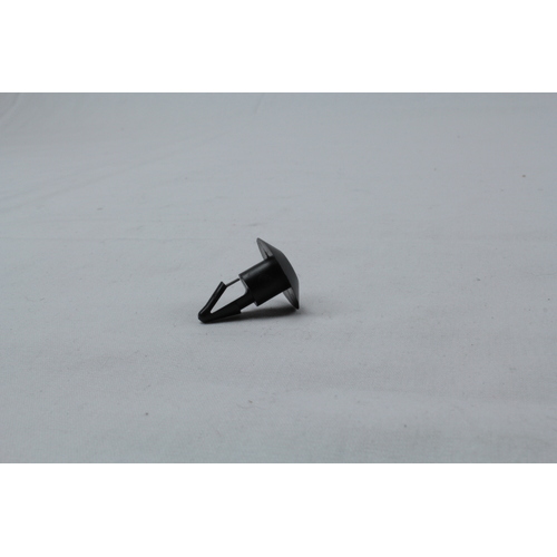 Nice AF025 Universal Black Plastic Automotive Fastener Clip - Sold as Each