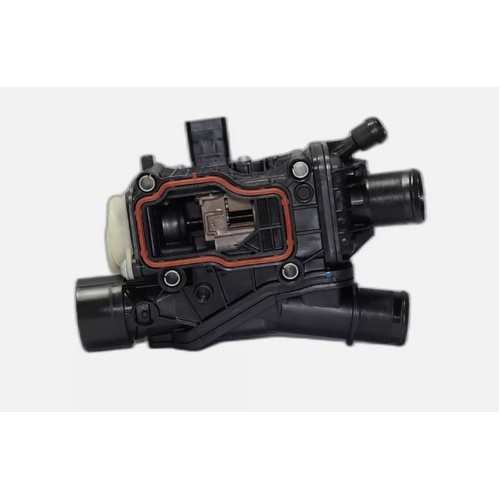 Gen Ford DS7Q8A586AB Thermostat Housing for Ford Endura Focus Kuga Mondeo 2.0L