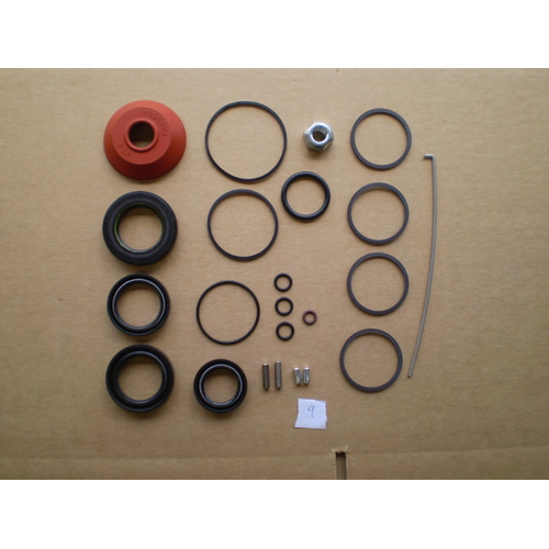 POWER STEERING RACK KIT FOR HOLDEN VT SERIES 1 V6 3.8L & V8 5.0L TWO PIECE RACK 