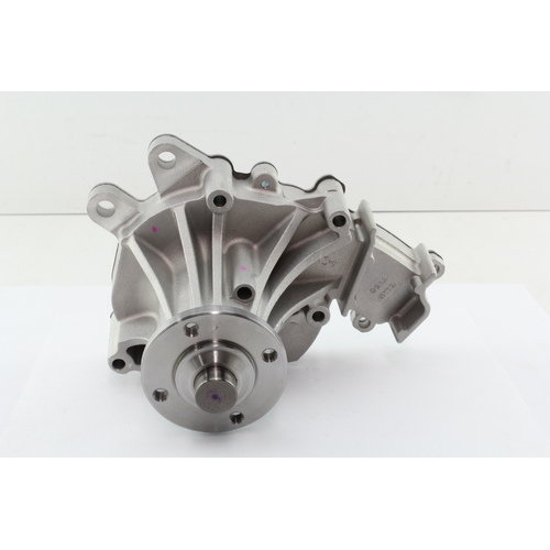 GMB WATER PUMP W8144 FOR TOYOTA HIACE KDH201 221 223 HILUX KUN16 KUN26 1KDFTV